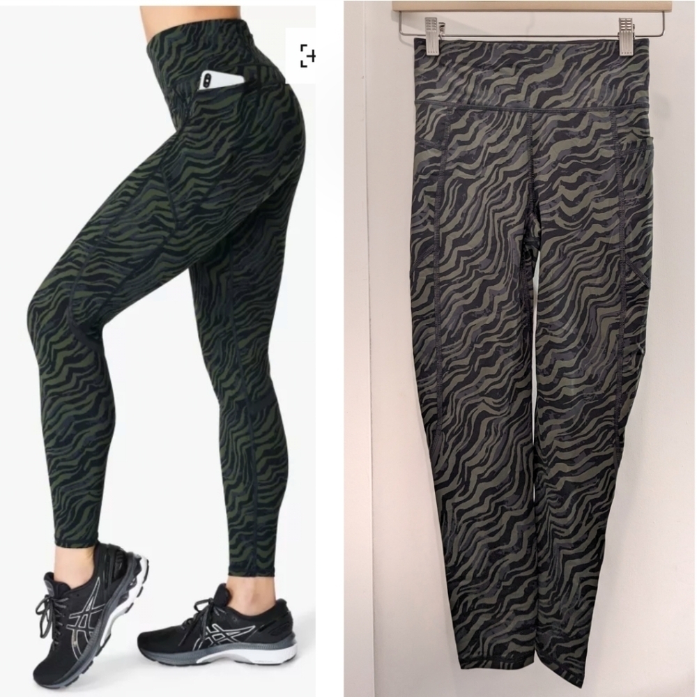 Sweaty Betty | Zero Gravity High Waisted 7/8 Running Leggings in Green Zebra